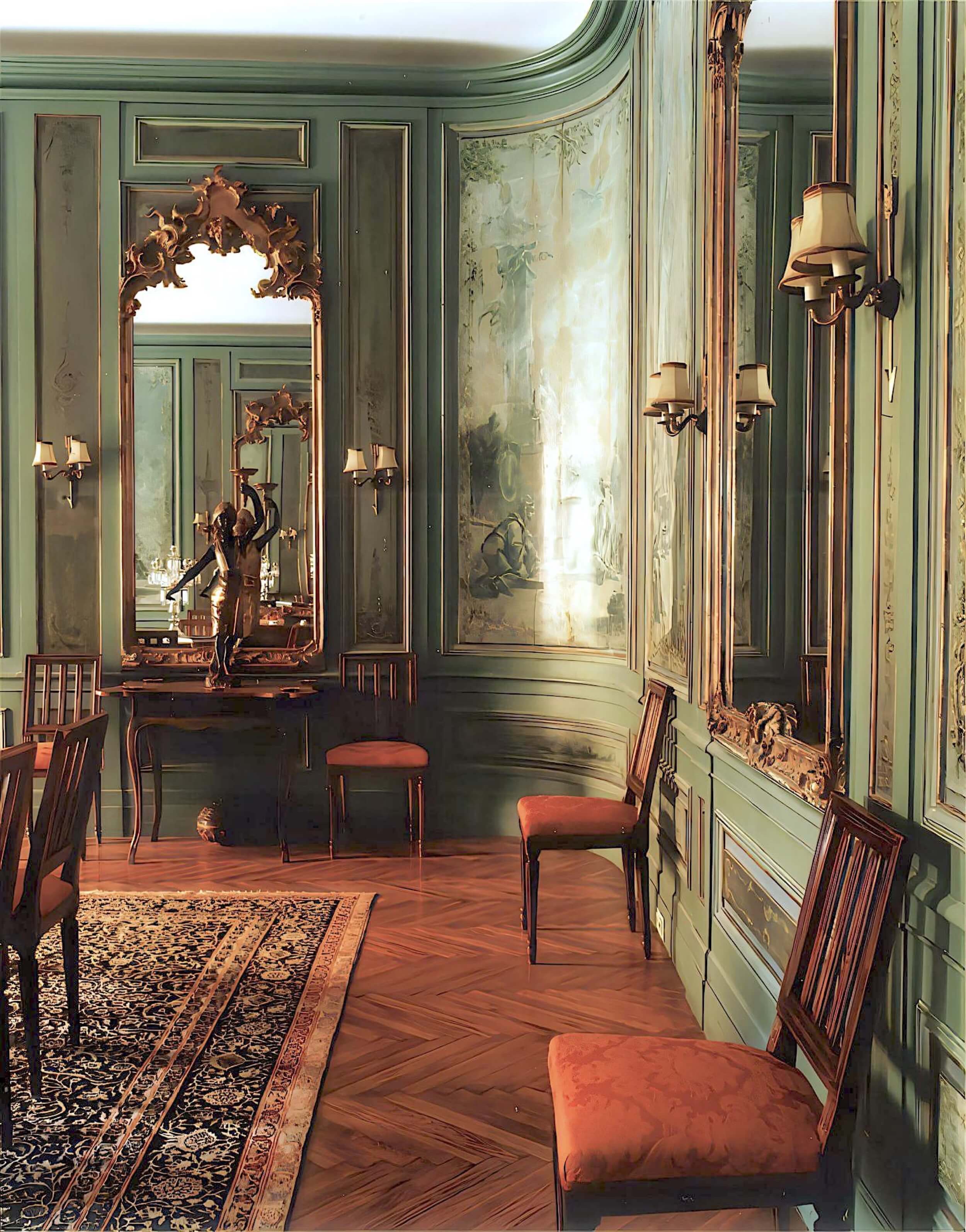 schloss-wasserburg-esszimmer-gruener-raum-seitenansicht